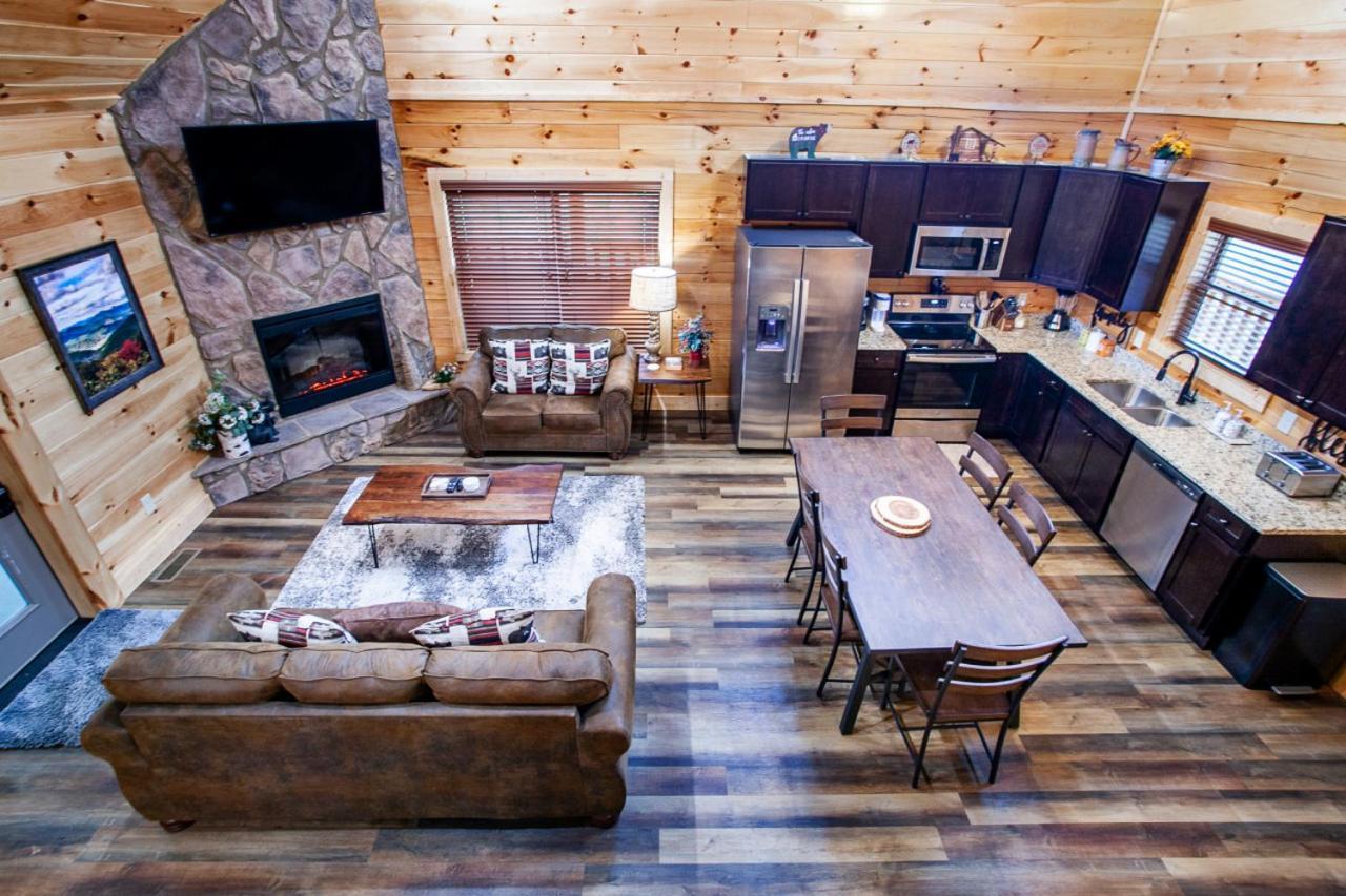 Swimming Bears Lodge 1 With Indoor Pool And Hot Tub Pigeon Forge Exterior foto